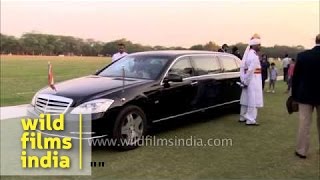 Indian Presidents car MercedesBenz S 600 W221 Pullman Guard [upl. by Nelluc]