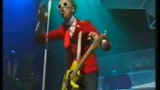 The Toy Dolls  Nellie The Elephant TOTP [upl. by Nuawd408]