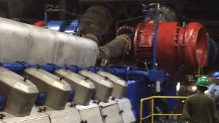 Wartsila 18V46 engine start up [upl. by Atnoved]