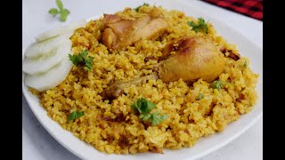 মুরগির মাংস দিয়ে ভূনা খিচুড়ি  Chicken Vuna Khichuri recipe bangali [upl. by Nairde]