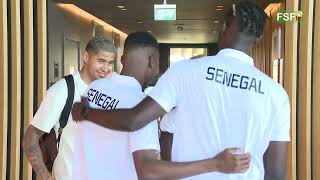 SENEGAL VS BENIN l’arrivée des lions à l’hôtel Radisson de Diamniadio [upl. by Enneirb701]