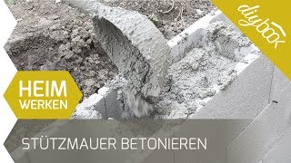 Stützmauer betonieren Kleine Schalsteinmauer selber bauen [upl. by Atsirak389]