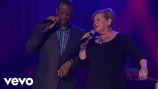 Larnelle Harris Sandi Patty  Ive Just Seen Jesus Live [upl. by Rednasxela]