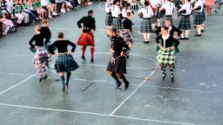 How to Scottish Dance  quotBroadswordsquot Dance [upl. by Catherin]