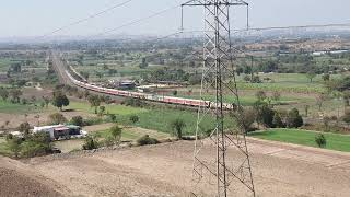 H Nizamuddin Yesvantpur Karnataka Sampark Kranti Express Lead With Electric Locomotive WAP 7 [upl. by Ytirev]