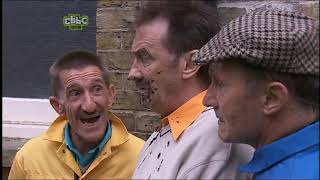 ChuckleVision S14E06 All Clued Up Widescreen [upl. by Brandt714]