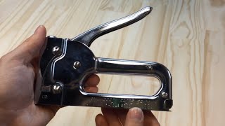 How to load the JT21CM All Purpose Staple Gun [upl. by Amada747]