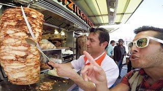 Probando comida callejera en TURQUÍA  ¿El origen de los tacos Original [upl. by Ahserkal]