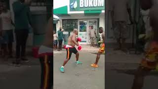 Bukom Banku fight his son on the street without mercy [upl. by Rakia222]